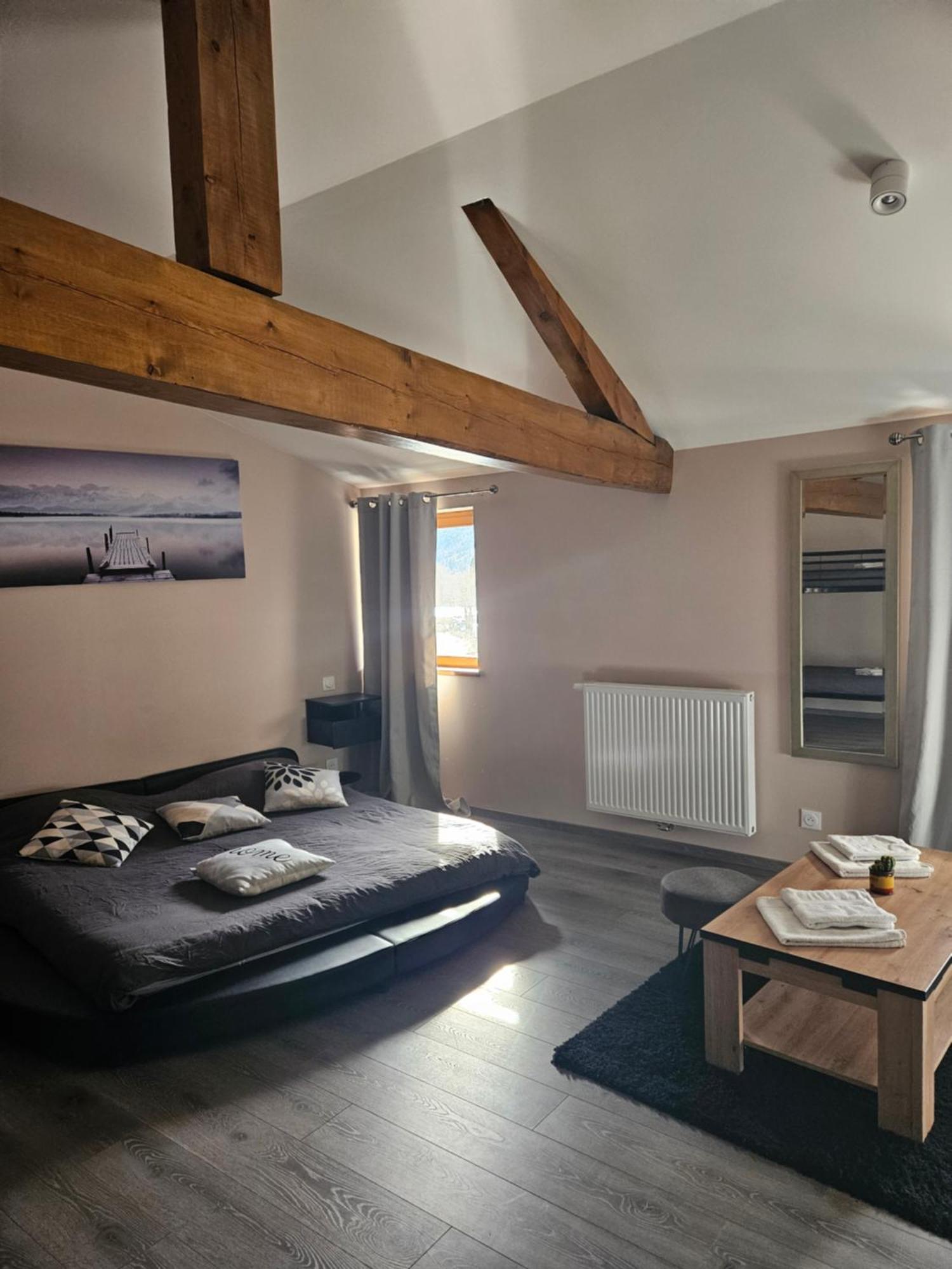 Le Campcardos Hotell Porta Eksteriør bilde